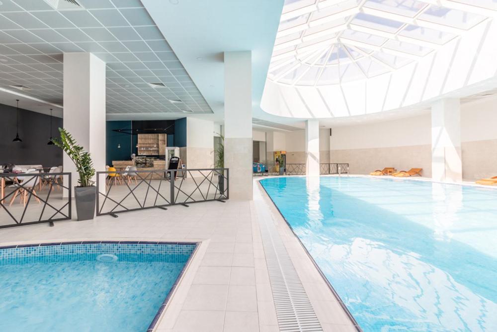 Cevahir Sky City Apartment-Spa & Fitness Center Üsküp Dış mekan fotoğraf